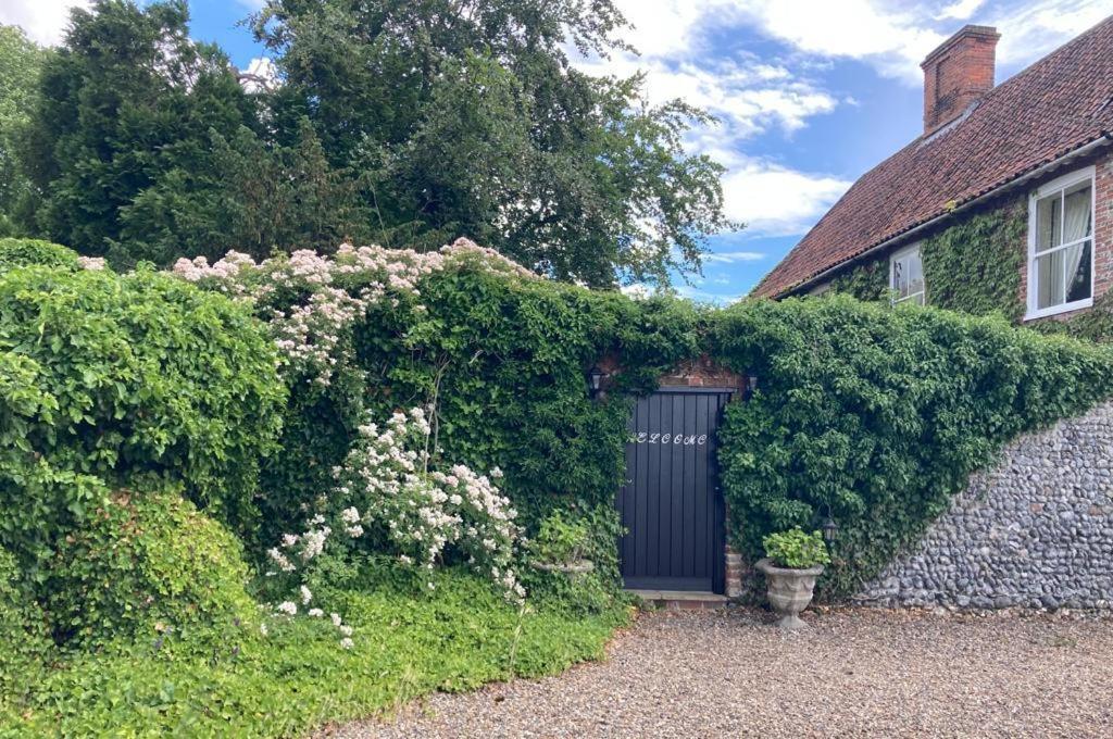 셋퍼드 Grange Farm B&B 외부 사진